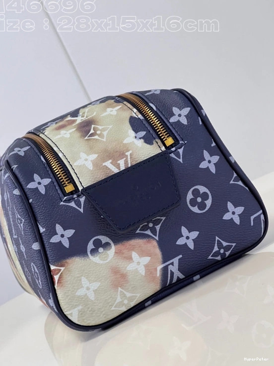 VUITTON TOILET POUCH KIT LOUIS DOPP 0825